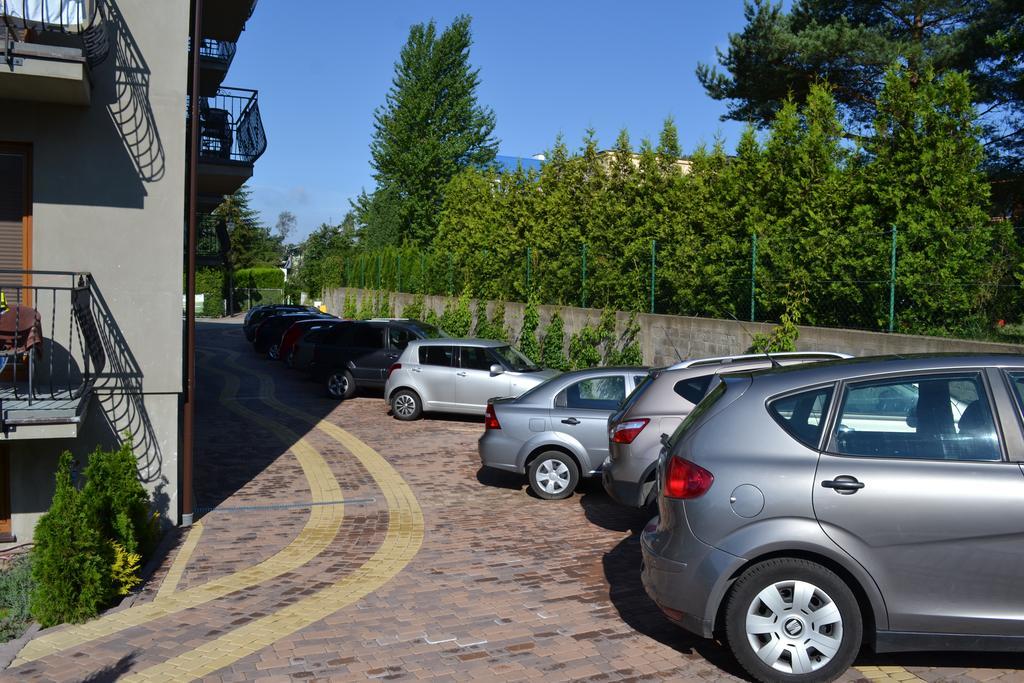 Dom Jastrzebia Z Basenem I Jacuzzi Apartment Jastrzebia Gora Exterior photo