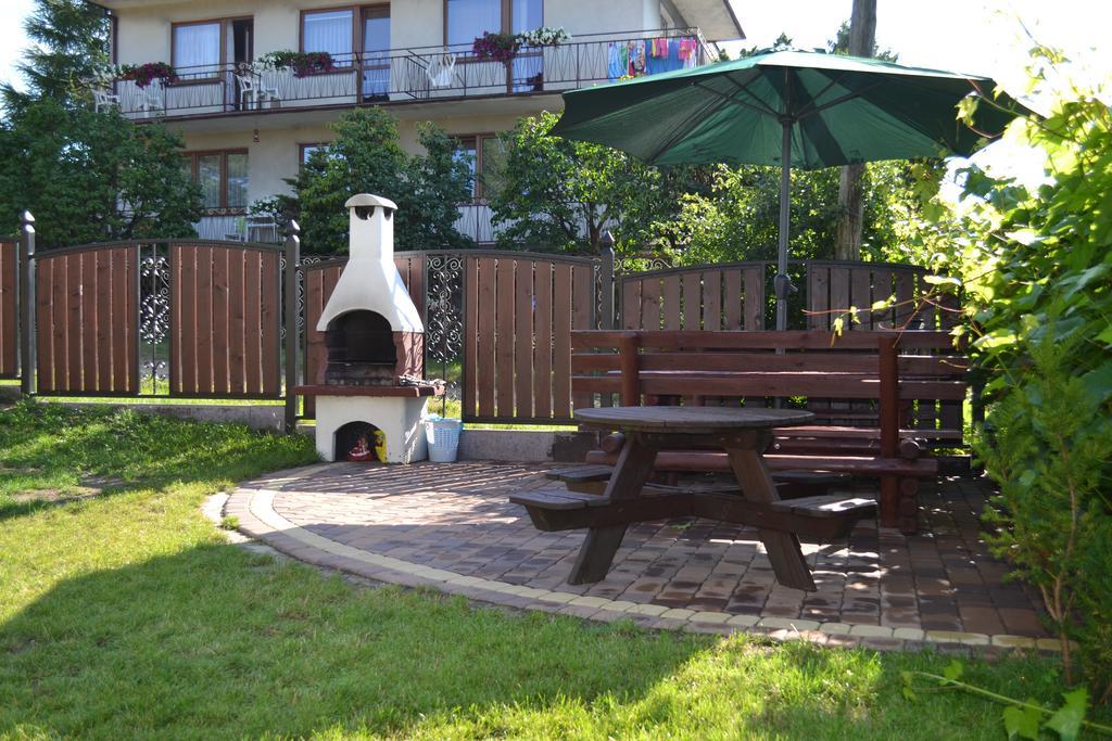Dom Jastrzebia Z Basenem I Jacuzzi Apartment Jastrzebia Gora Exterior photo
